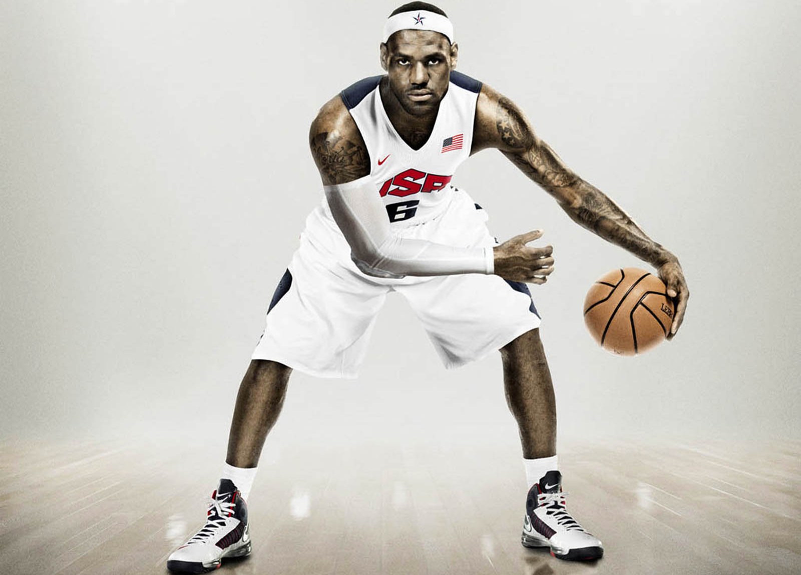 世体：巴萨明日飞往比利时，为充分休息取消当天赛前踩场训练（世体：巴萨明日前往比利时，为保证休息取消当日赛前踩场训练）