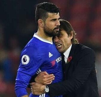 胖东来售卖梅西、库里等人签名球衣，乔丹公牛球衣售价13万8（胖东来开售梅西、库里等球星签名球衣 乔丹公牛球衣标价13.8万）