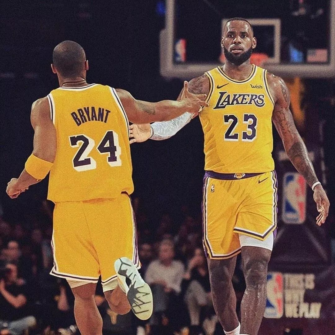 上一场因左小腿挫伤缺阵！基德：浓眉今天复出战活塞（因左小腿挫伤缺席上一战，基德：浓眉将于今日对阵活塞复出）