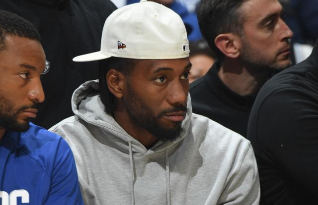 名宿怒批萨拉赫：这是他和经纪人的惯用伎俩 只会说“我我我”（名宿炮轰萨拉赫：与经纪人合演老套路，满嘴“我我我”）