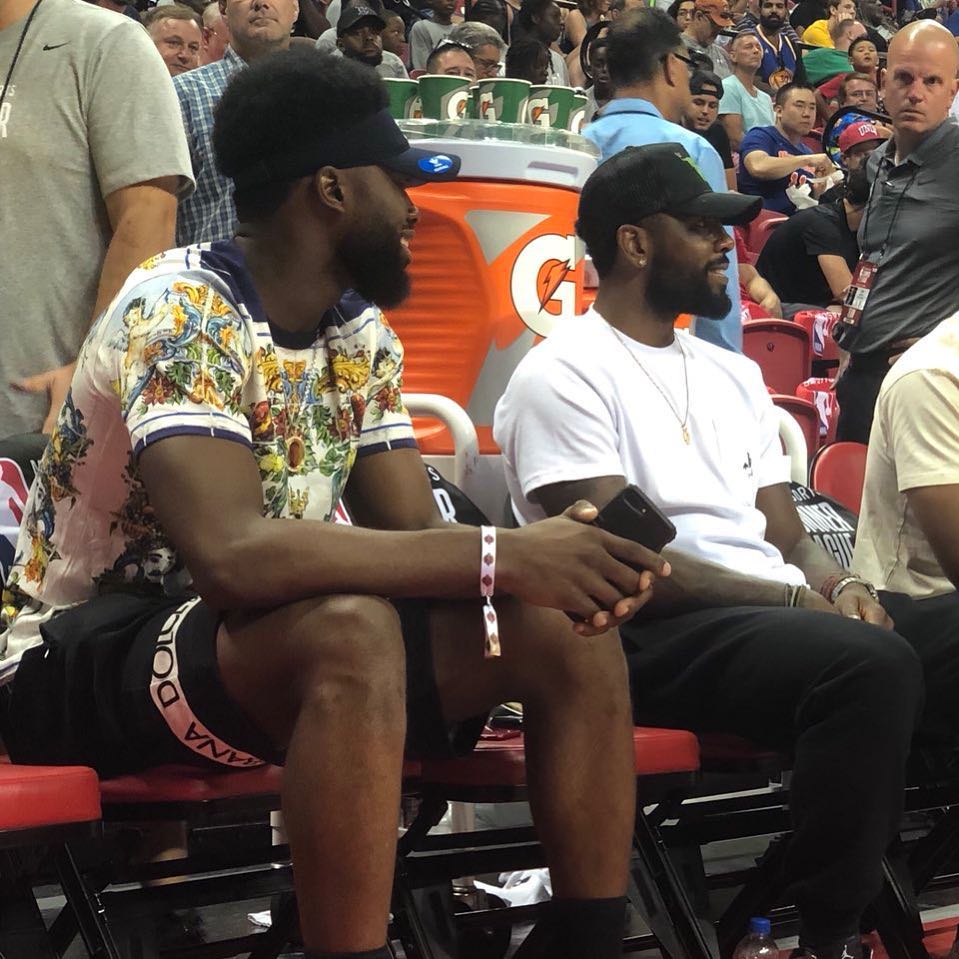 坎塞洛：我确实想回欧洲；现在的葡萄牙是最近十年来最强一届（坎塞洛直言盼重返欧洲：当下这支葡萄牙是近十年最强）