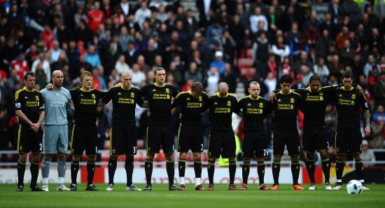 雷霆五连胜冲击季后赛（雷霆豪取五连胜剑指季后赛）