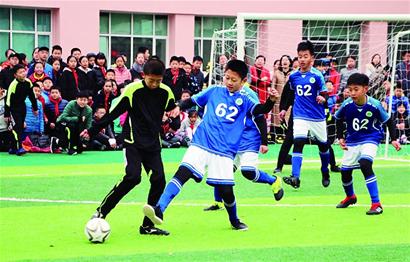 药厂近20场欧战小组赛／联赛阶段仅3败，若赢曼城将获欧冠50胜（药厂近20场欧战小组赛仅负3场，若击败曼城将收获欧冠第50胜）