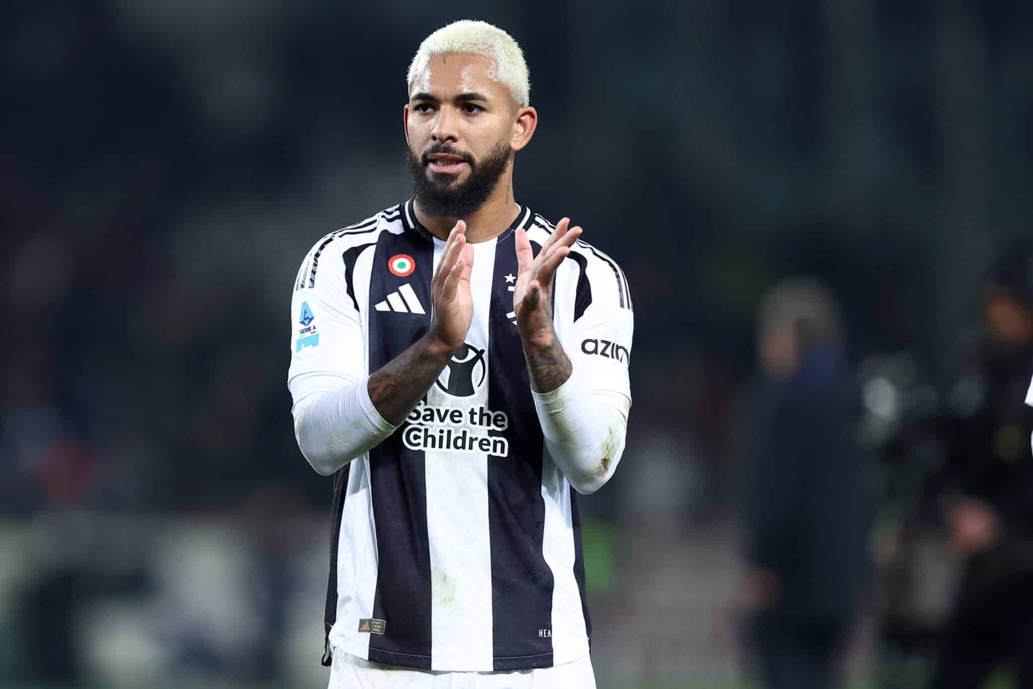 米罗18分钟抢下10个前场篮板，历史仅两人比他更强（18分钟摘下10个前场篮板，米罗此项数据史上仅逊两人）