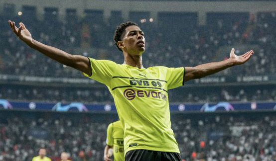 罗马诺：我保证曼联没有告诉霍伊伦他已经不在计划之中（罗马诺：曼联未曾告知霍伊伦他已不在球队计划内）