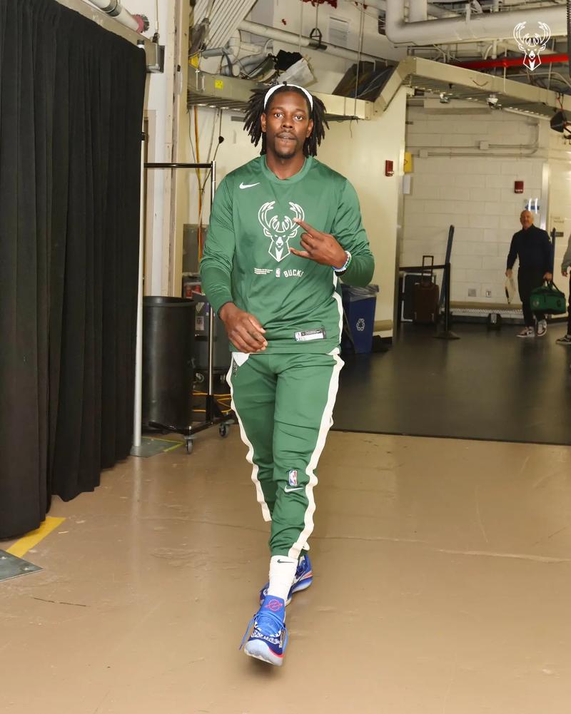 意甲第13轮裁判：科卢吹米兰vs拉齐奥，马萨吹罗马vs那不勒斯（意甲第13轮裁判安排：科卢执法米兰对拉齐奥，马萨主哨罗马战那不勒斯）