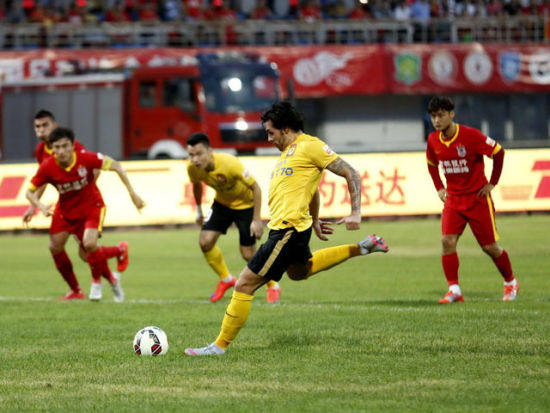 本届与哥伦比亚同组，C罗世界杯对阵南美球队仍0球0助（分组遇哥伦比亚，C罗世界杯对南美仍是0进球0助攻）