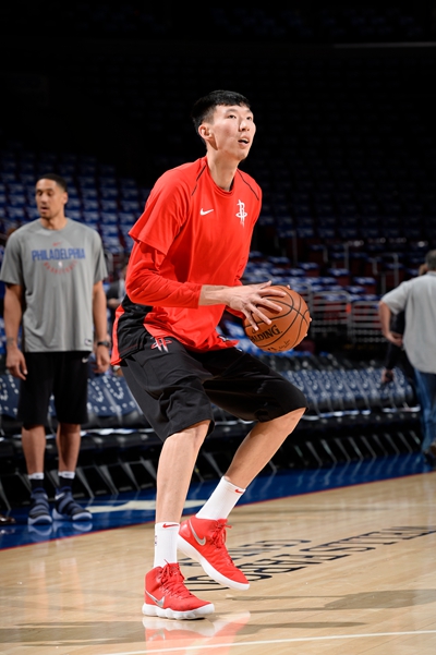 记者：于汉超正在参加B级教练培训班，下赛季将担任申花助教（记者称于汉超正攻读B级教练课程，下赛季将出任申花助教）