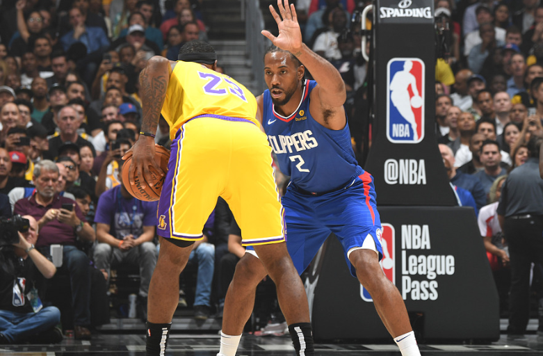 独行侠近6战取得5胜闯入附加赛区，待欧文回归可强势搅局？（独行侠近6场5胜挤进附加区，欧文复出能否搅动格局？）