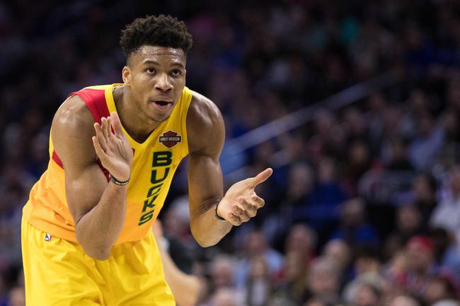 2025年成都混合团体世界杯，中国队卫冕夺冠，日本队以8-2战胜中国香港队，张本美和失一局。（2025成都混合团体世界杯：中国队成功卫冕，日本8-2击败中国香港，张本美和丢一局）