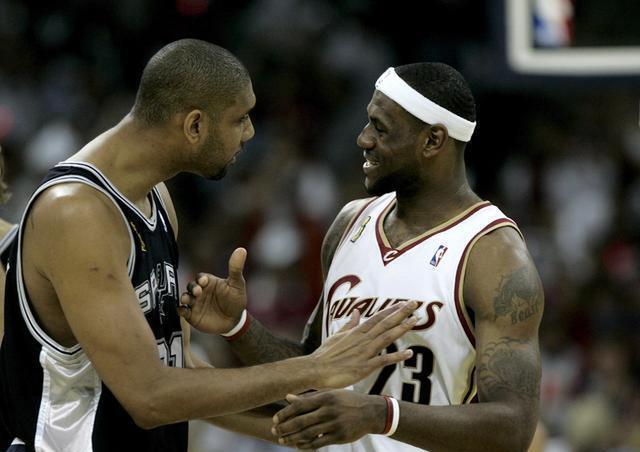 齐达内潇洒助攻帕耶得分（齐达内妙传，帕耶破门）